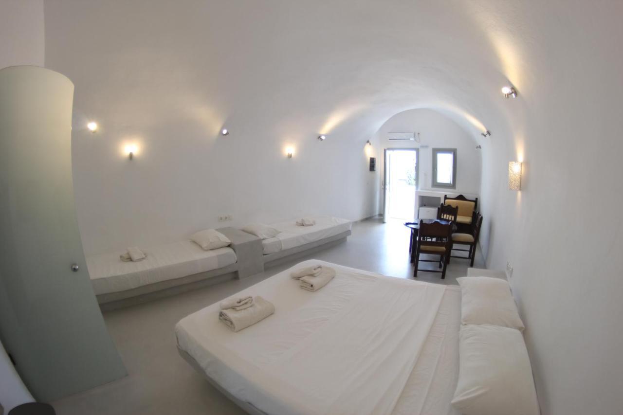 Calm Center Rooms 费拉 外观 照片