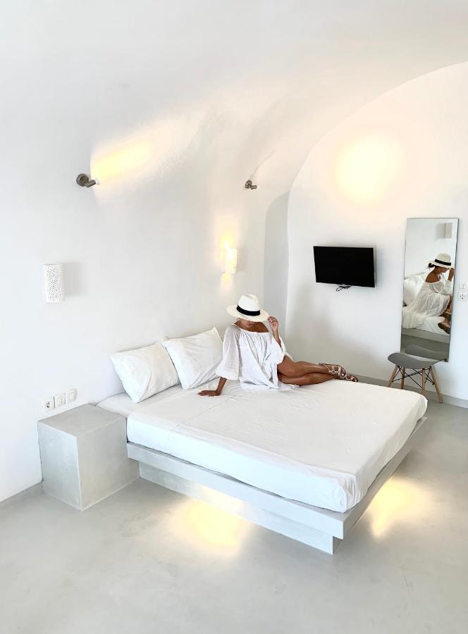 Calm Center Rooms 费拉 外观 照片
